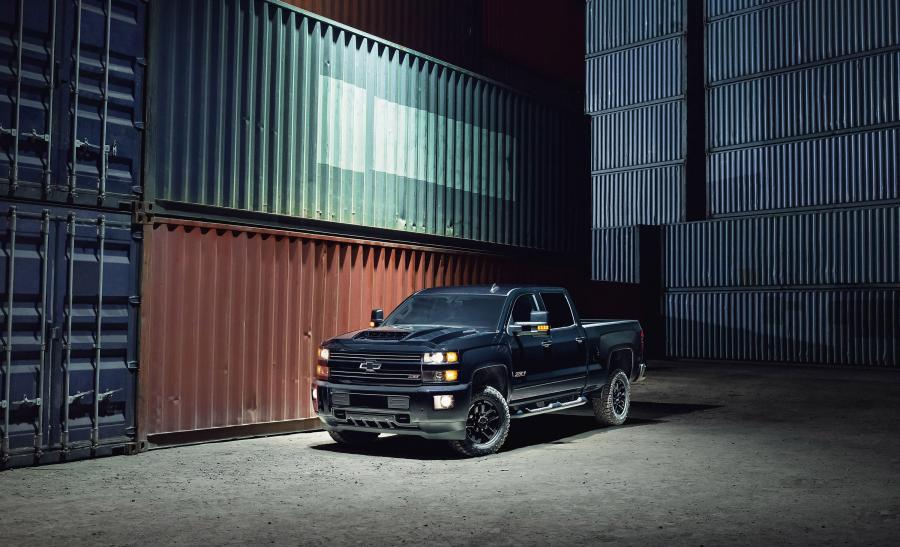 Chevrolet Silverado 2500 HD Z71 Midnight Crew Cab (GMTK2H) 2016 года  (фото 7 из 9)